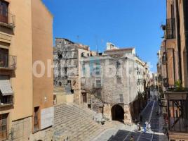 Apartamento, 45 m², cerca de bus y tren, Plaza de Santiago Rossinyol