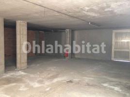 For rent business premises, 105 m², Calle d'Òdena