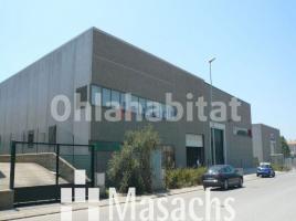 Nau industrial, 1400 m², Zona
