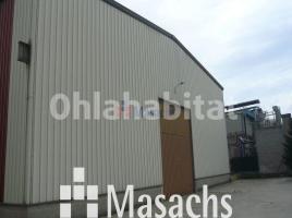 Industrial, 576 m², Zona