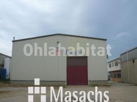 Industrial, 576 m², Zona