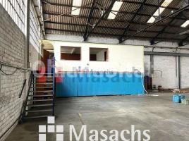 Nave industrial, 1539 m², Zona