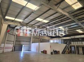 For rent industrial, 786 m², Zona