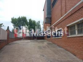 Nau industrial, 781 m², Zona