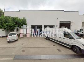Nau industrial, 610 m², Zona