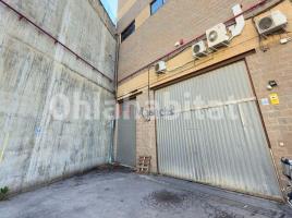 , 2300 m², Zona