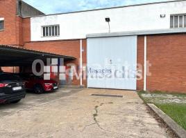 Industrial, 650 m², Zona