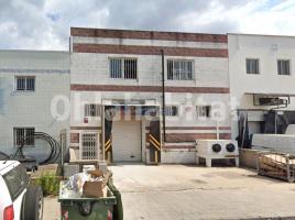 Industrial, 570 m², Zona