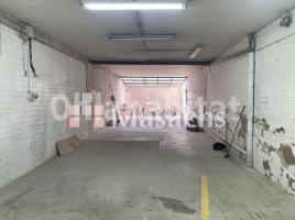 Louer , 180 m², Zona