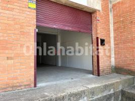 Louer , 160 m², Zona