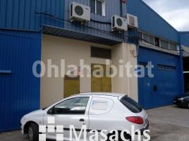 Nau industrial, 705 m², Zona