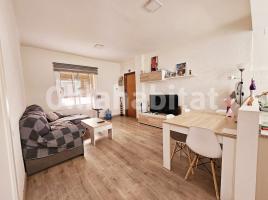 Piso, 65 m², cerca bus y metro, Calle de Travau