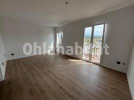 Pis, 75 m², prop de bus i tren, Calle de Sant Antoni de Baix