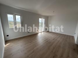 Pis, 75 m², prop de bus i tren, Calle de Sant Antoni de Baix
