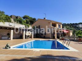 Casa (chalet / torre), 389 m²