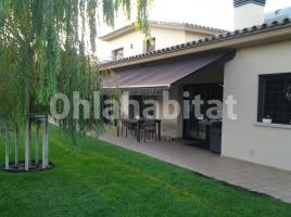 Casa (chalet / torre), 322 m², seminuevo