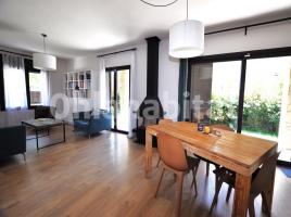 Houses (villa / tower), 184 m², Calle Delícies, 17