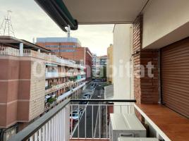 Louer pis, 70 m², près de bus et de métro, Les Corts
