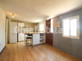 Casa (unifamiliar aïllada), 52.03 m², prop de bus i tren