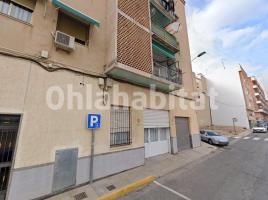 Pis, 93 m², prop de bus i tren
