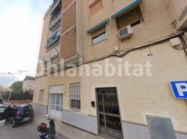 Pis, 93 m², prop de bus i tren