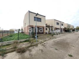 Obra nueva - Piso en, 3776 m², Cerviá de Ter
