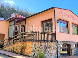 Houses (country house), 792 m², near bus and train