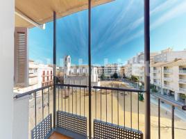 Ático, 101 m², cerca de bus y tren