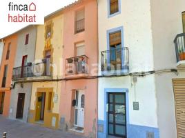 Casa (unifamiliar aislada), 165 m², cerca de bus y tren