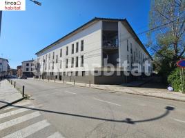 Pis, 84.06 m², près de bus et de train, presque neuf