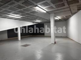 Lloguer local comercial, 420 m²