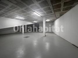 Lloguer local comercial, 420 m²
