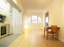 For rent flat, 78 m², close to bus and metro, almost new, Sant Antoni
