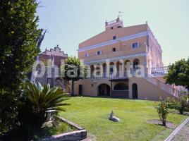 Casa (unifamiliar aislada), 733 m², cerca de bus y tren