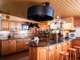 Houses (villa / tower), 1000 m²