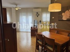 Pis, 46 m², presque neuf
