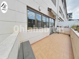 Flat, 66 m², near bus and train