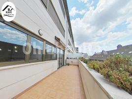 Flat, 66 m², near bus and train