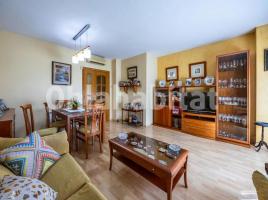 Pis, 106 m², presque neuf, Zona