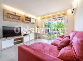 Piso, 79 m², cerca de bus y tren