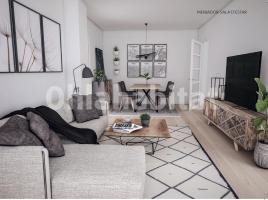 Flat, 113 m², near bus and train