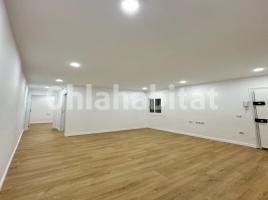 Flat, 65 m², near bus and train