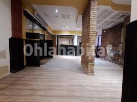 Alquiler local comercial, 148 m², Calle Cerverí, 9