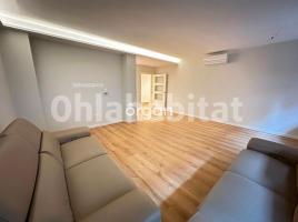 For rent flat, 137 m², Zona