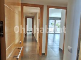 Louer apartament, 141 m², presque neuf, Calle del Mar