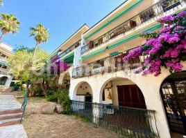 Piso, 121 m², cerca de bus y tren