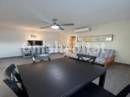 Alquiler apartamento, 37 m², cerca de bus y tren