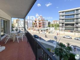 Apartament, 60 m², Zona