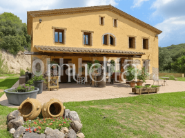 Casa (masia), 587 m², prop de bus i tren, seminou