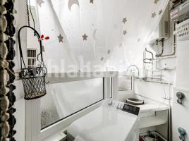 For rent flat, 93 m², Calle de Sardenya